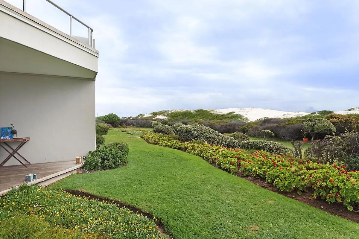 Dolphin Beach E5 Bloubergstrand South Africa
