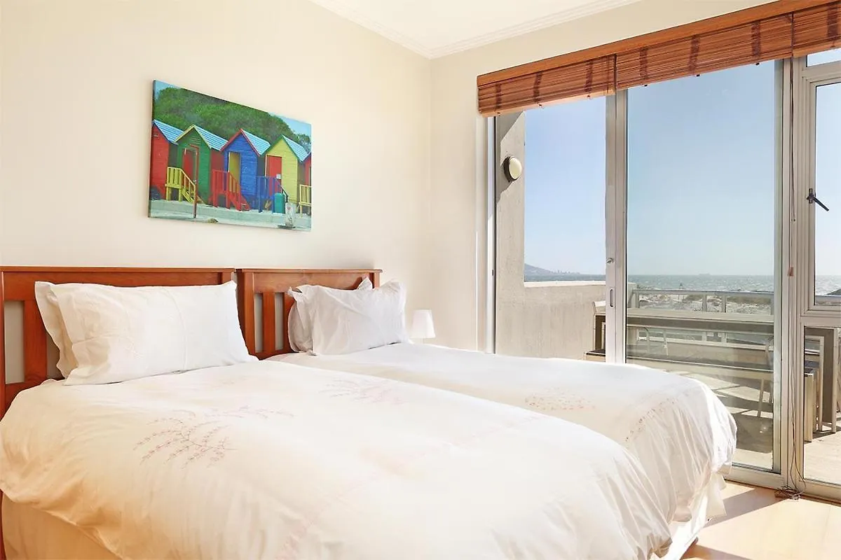 Apartment Dolphin Beach E5 Bloubergstrand