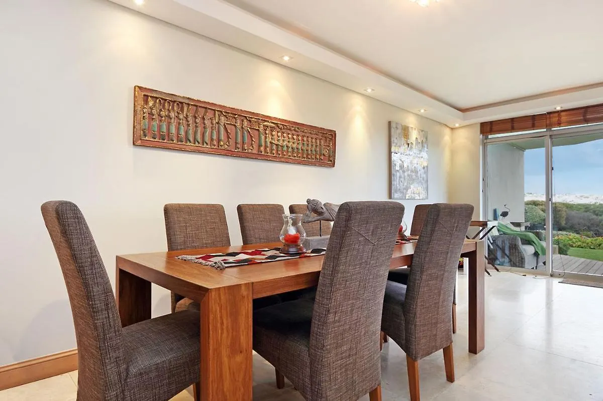 Appartamento Dolphin Beach E5 By Host Agents Bloubergstrand Sudafrica