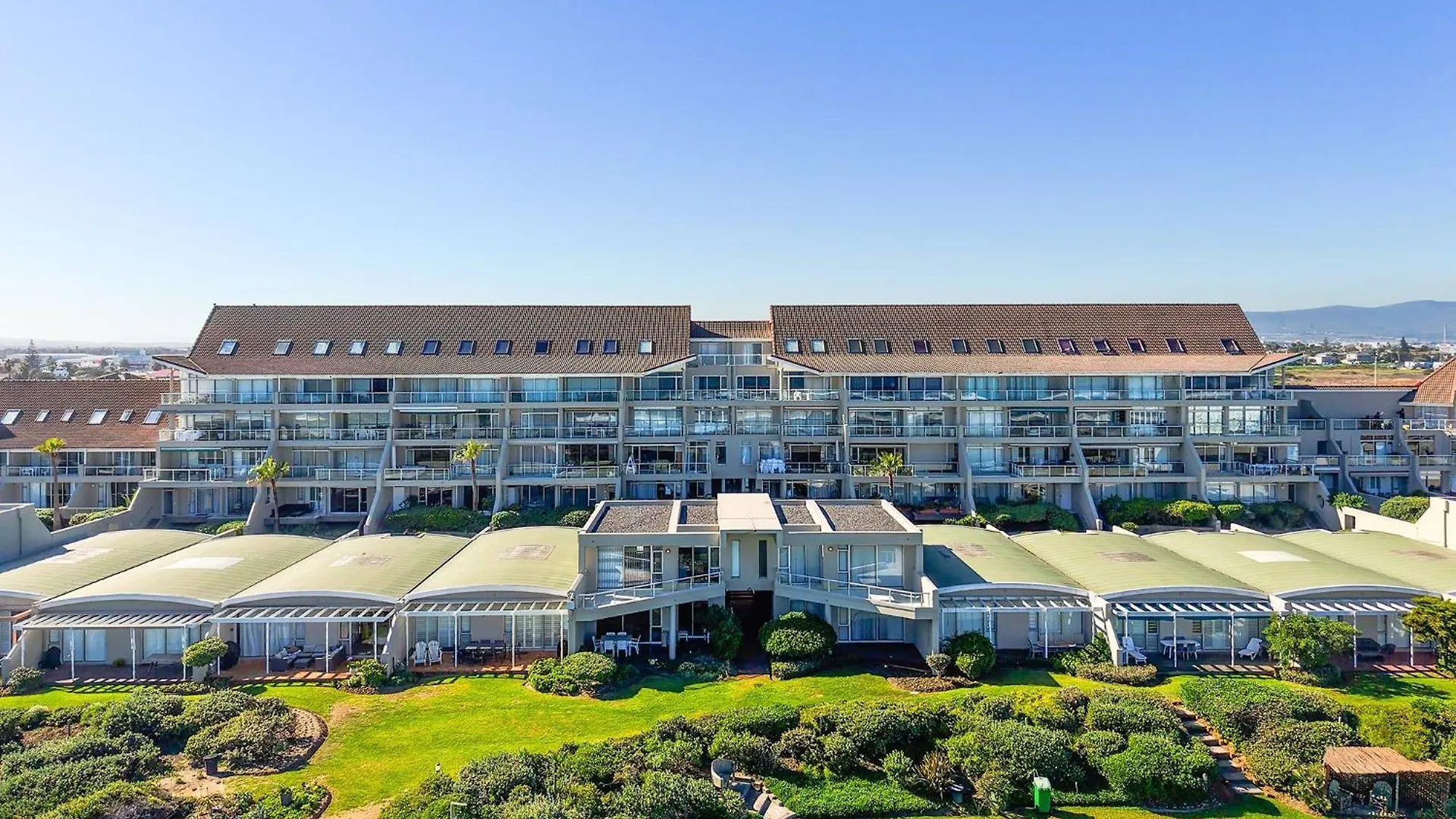 Dolphin Beach E5 By Host Agents Bloubergstrand 0*,  Sudafrica